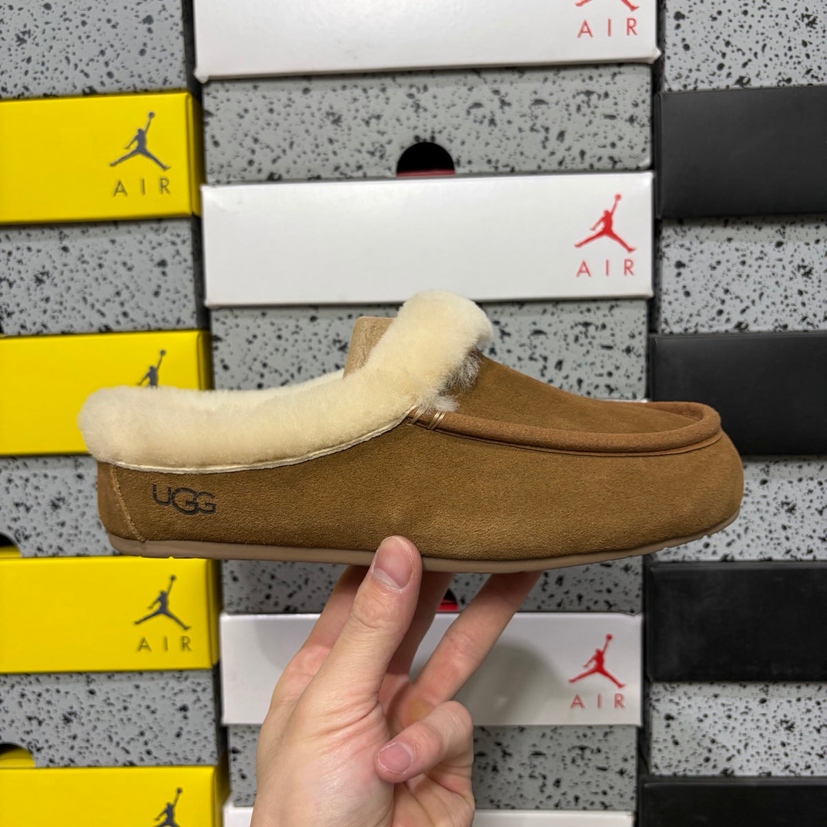 UGG Ansley Slippers W1171391 – Chestnut | Women's Sizes 35–40